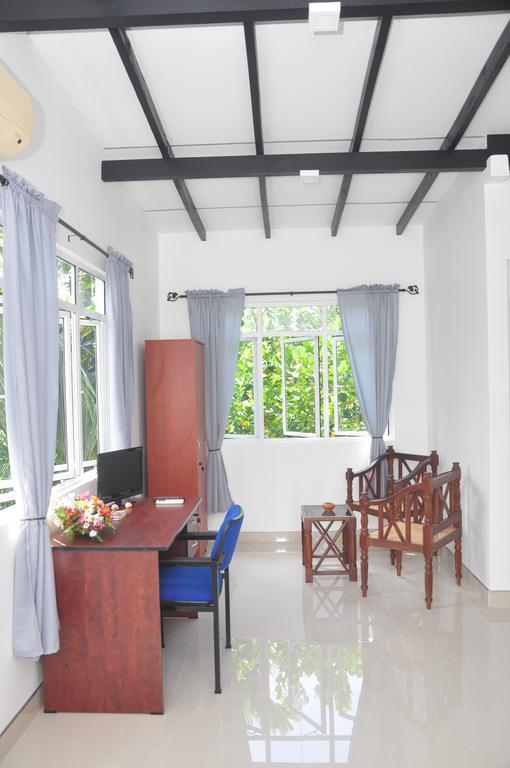 The Fence Bed & Breakfast Bentota Oda fotoğraf