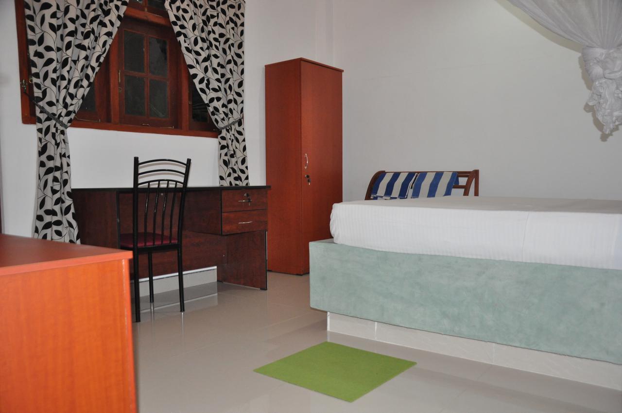 The Fence Bed & Breakfast Bentota Dış mekan fotoğraf